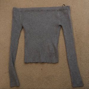 Ribbed Off-the shoulder top
